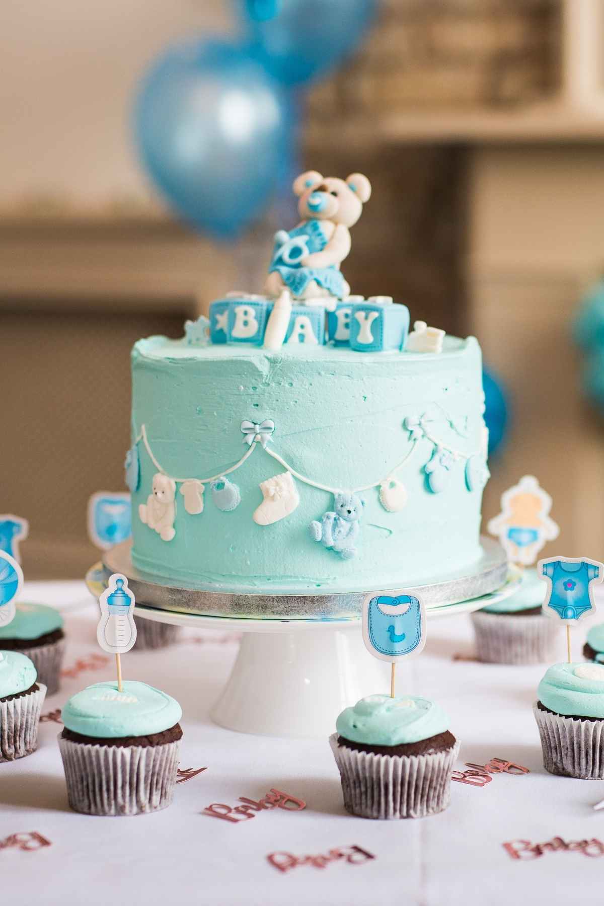 34 DIY Baby Shower Cakes