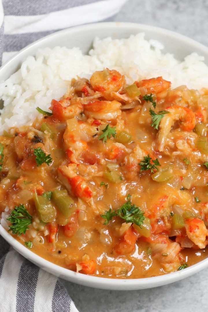 Best Cajun Crawfish Etouffee (Louisiana Style) IzzyCooking