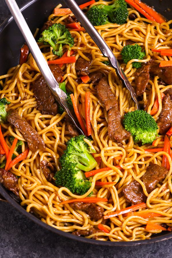 Garlic Beef Lo Mein