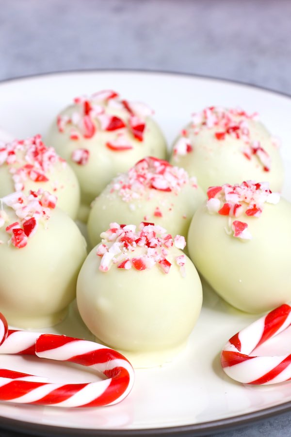 Peppermint Oreo Truffles