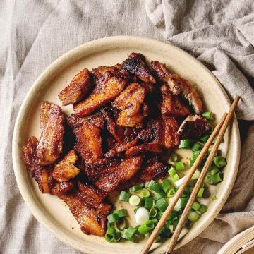 Serve this tasty pork belly and green onion dish when you’re strapped for time during the week. It’s delicious with steamed buns, white rice or cauliflower rice, and is super easy to make!