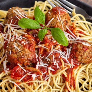 From a rich bolognese sauce to a light spaghetti salad, there are lots of Spaghetti Recipes here for you to try. They’re easy to make and so comforting.