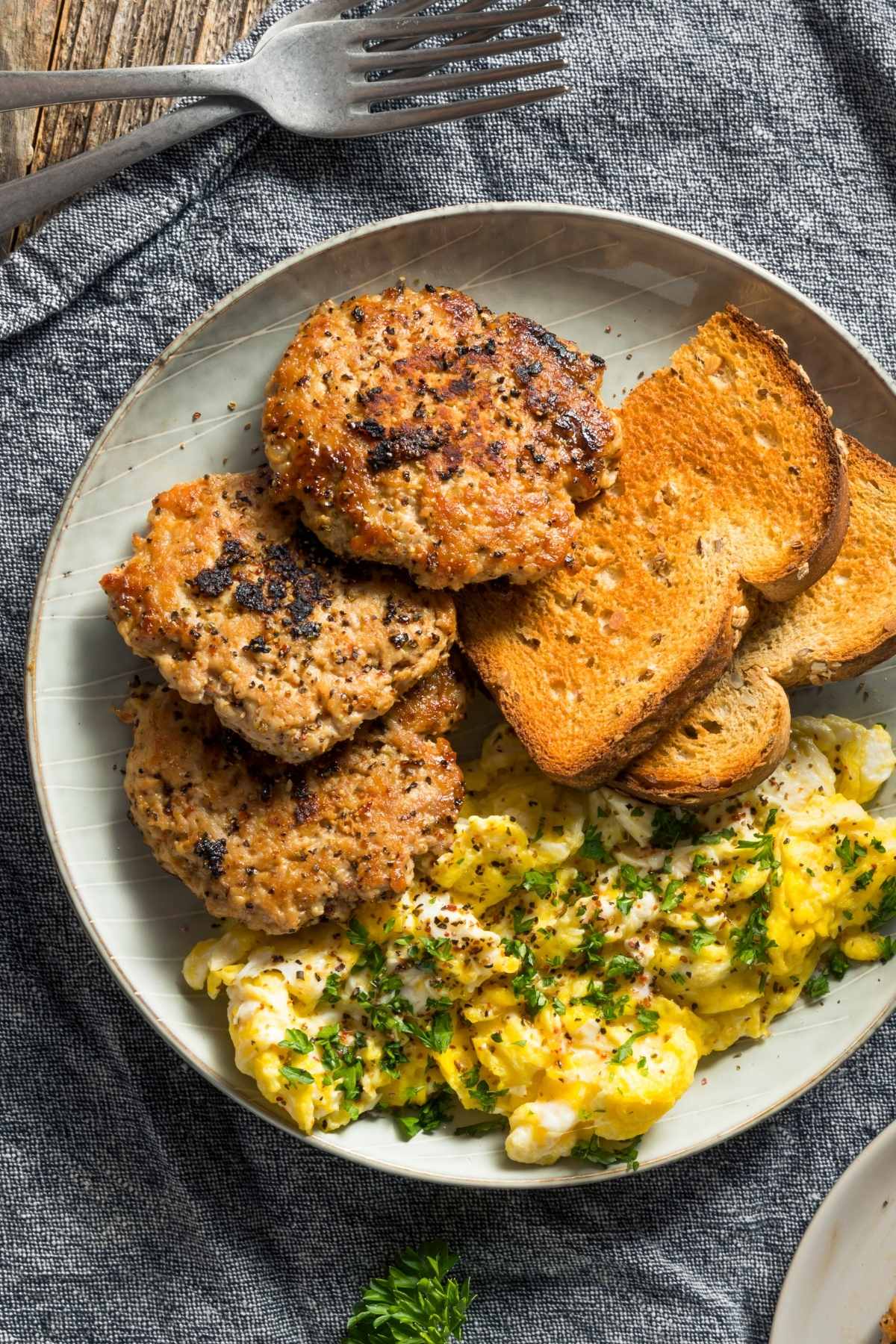 Combine ground pork with plenty of seasoning to create this simple and easy Breakfast Sausage recipe in the comfort of your home!