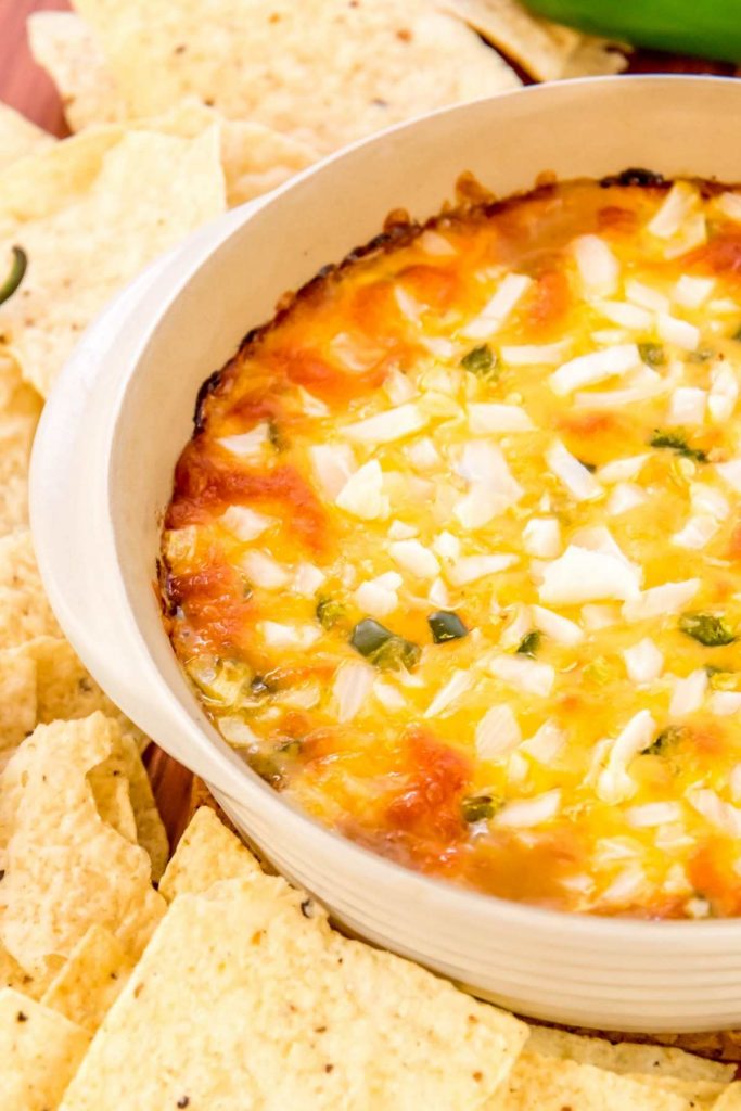 Cheesy Hot Wing Dip