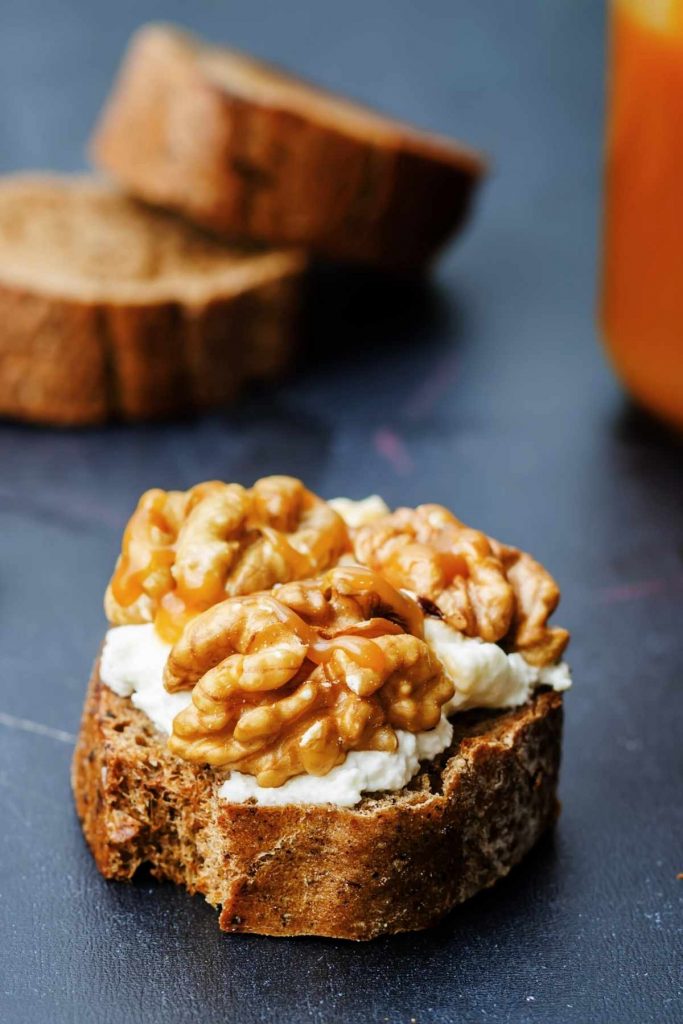 Honey, Walnut and Goat Cheese Crostini