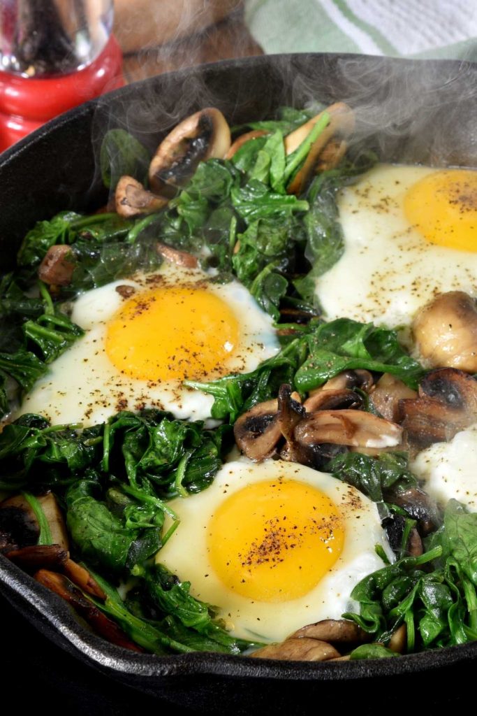 Mushroom, Spinach and Egg Breakfast Skillet