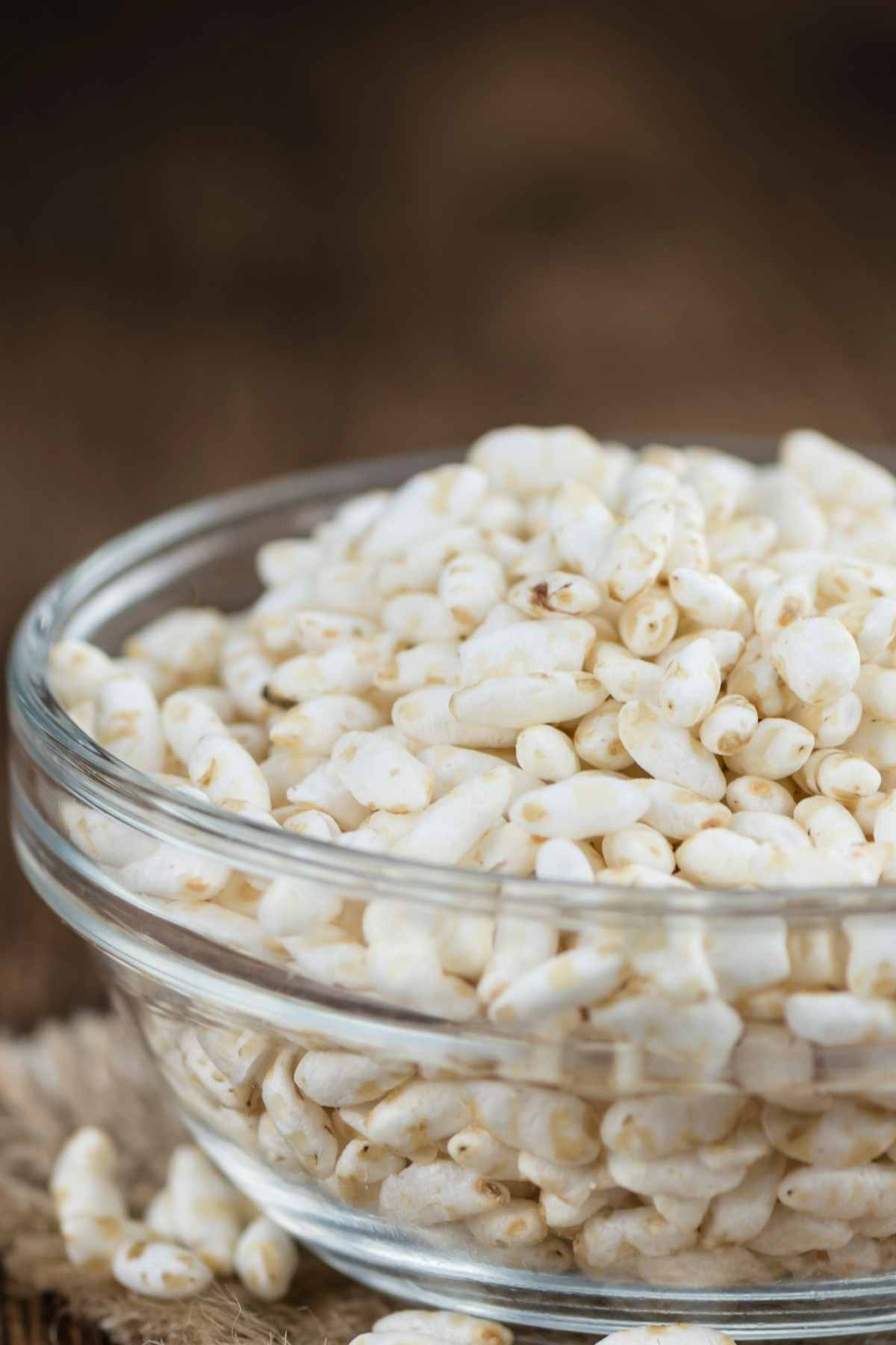 Do you remember eating puffed rice or popped rice when you were a kid? Here’s a new twist on a favorite childhood classic. Jasmine puffed rice is a 2-ingredient easy dish that can be served up at any meal and even makes a delicious dessert.