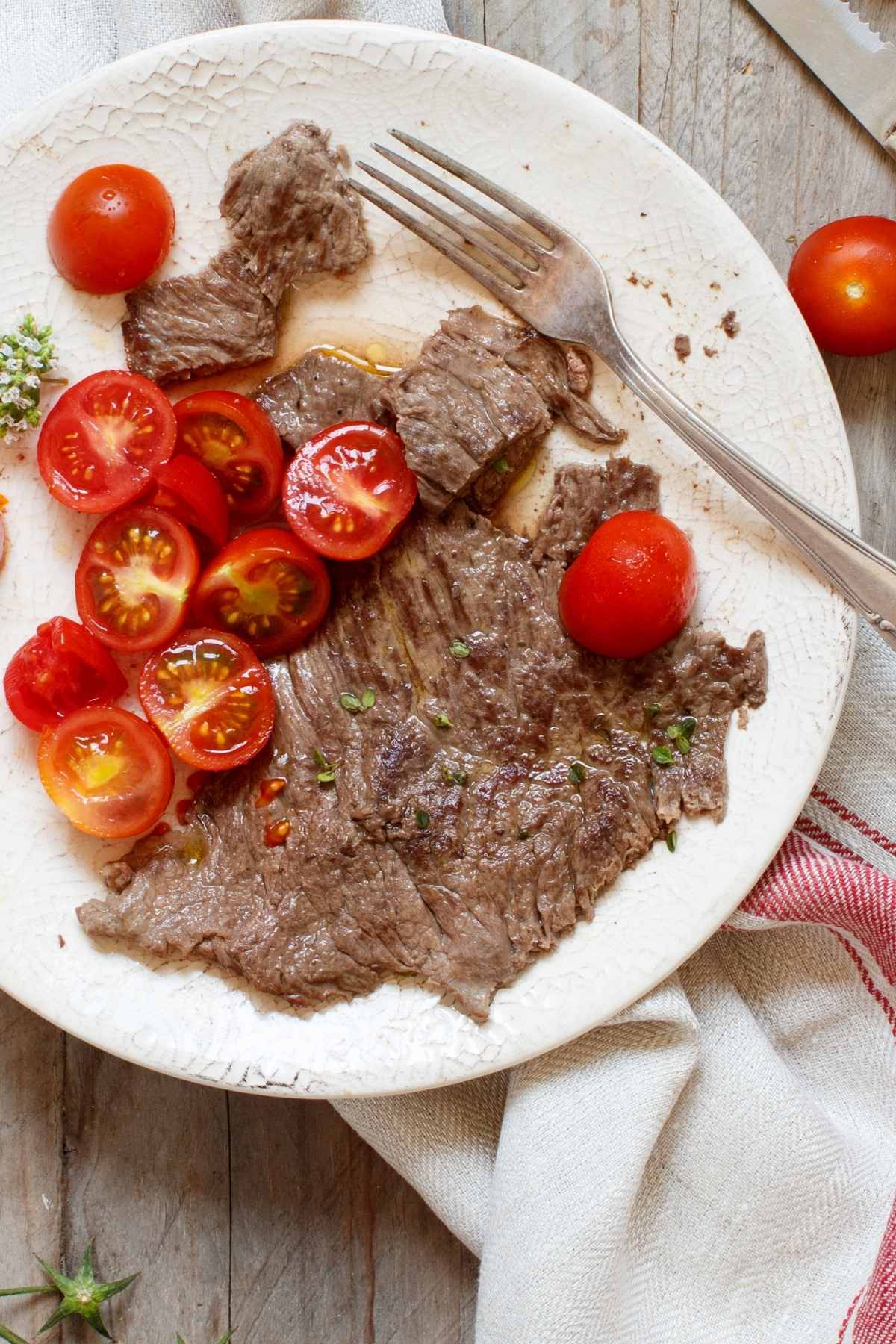 Sizzle steaks are thinly sliced cuts or shaved slices of beef that are flavorful and quick to cook, making them our go-to meal for a simple weeknight dinner. Serve fresh from the pan with a quick side salad or fluffy mashed potatoes for a complete meal in under 20 minutes!