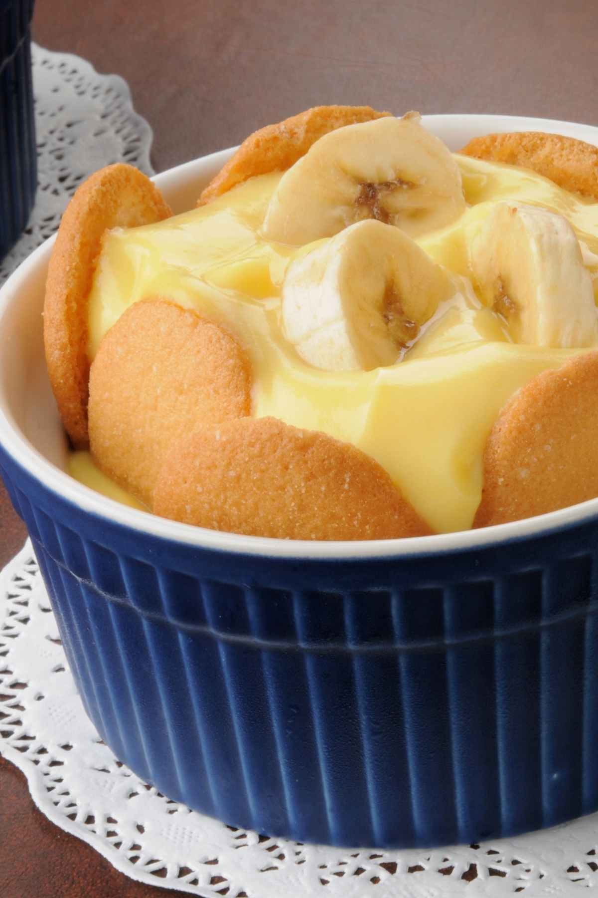 This sweet and creamy banana pudding takes just 25 minutes to make. It features ripe bananas, instant vanilla pudding, and sweetened condensed milk!