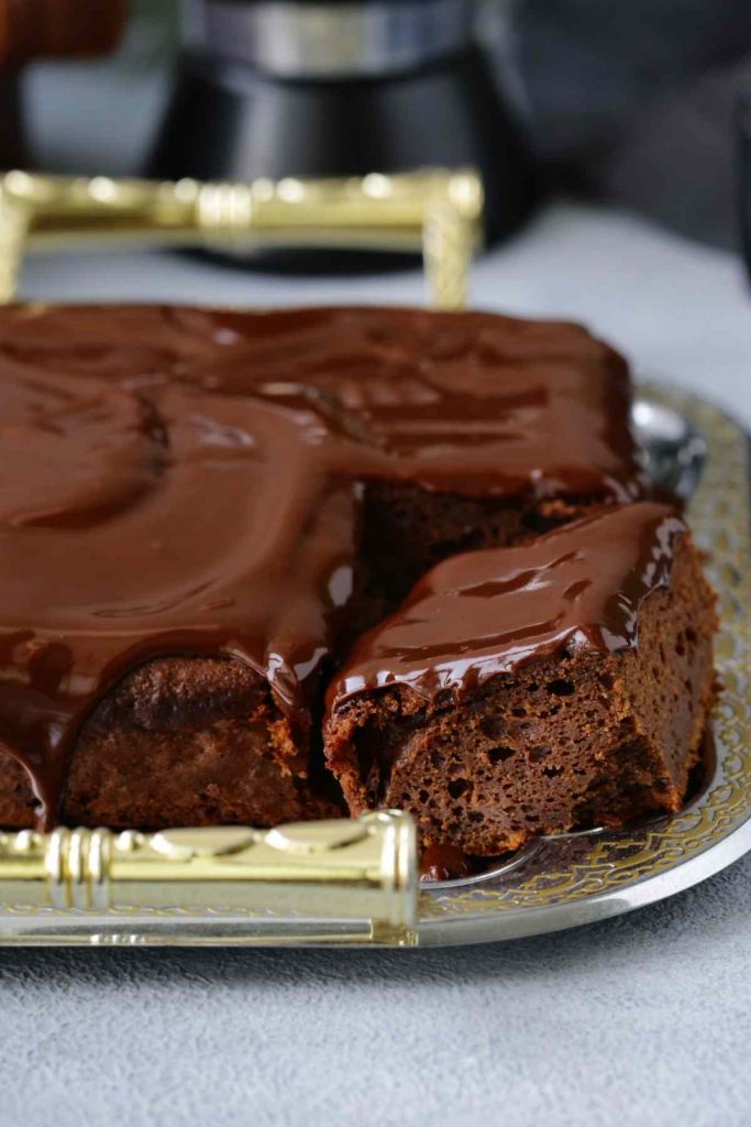 Bolo Nega Maluca (Brazilian Chocolate Cake)