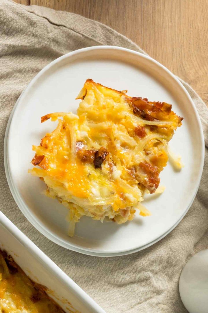 Breakfast Potato Casserole - IzzyCooking