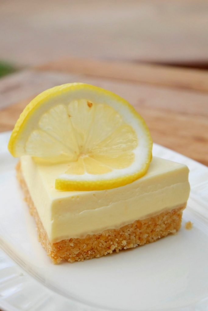 Creamy Vegan Lemon Bars