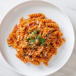 If pasta’s on the menu for dinner tonight, these rotini pasta recipes are right on time. From a kid-pleasing rotini pasta with ground beef to an easy rotini pasta salad, you’ll find lots of delicious dishes to choose from. In this post, we’re sharing 9 of the best rotini pasta recipes.