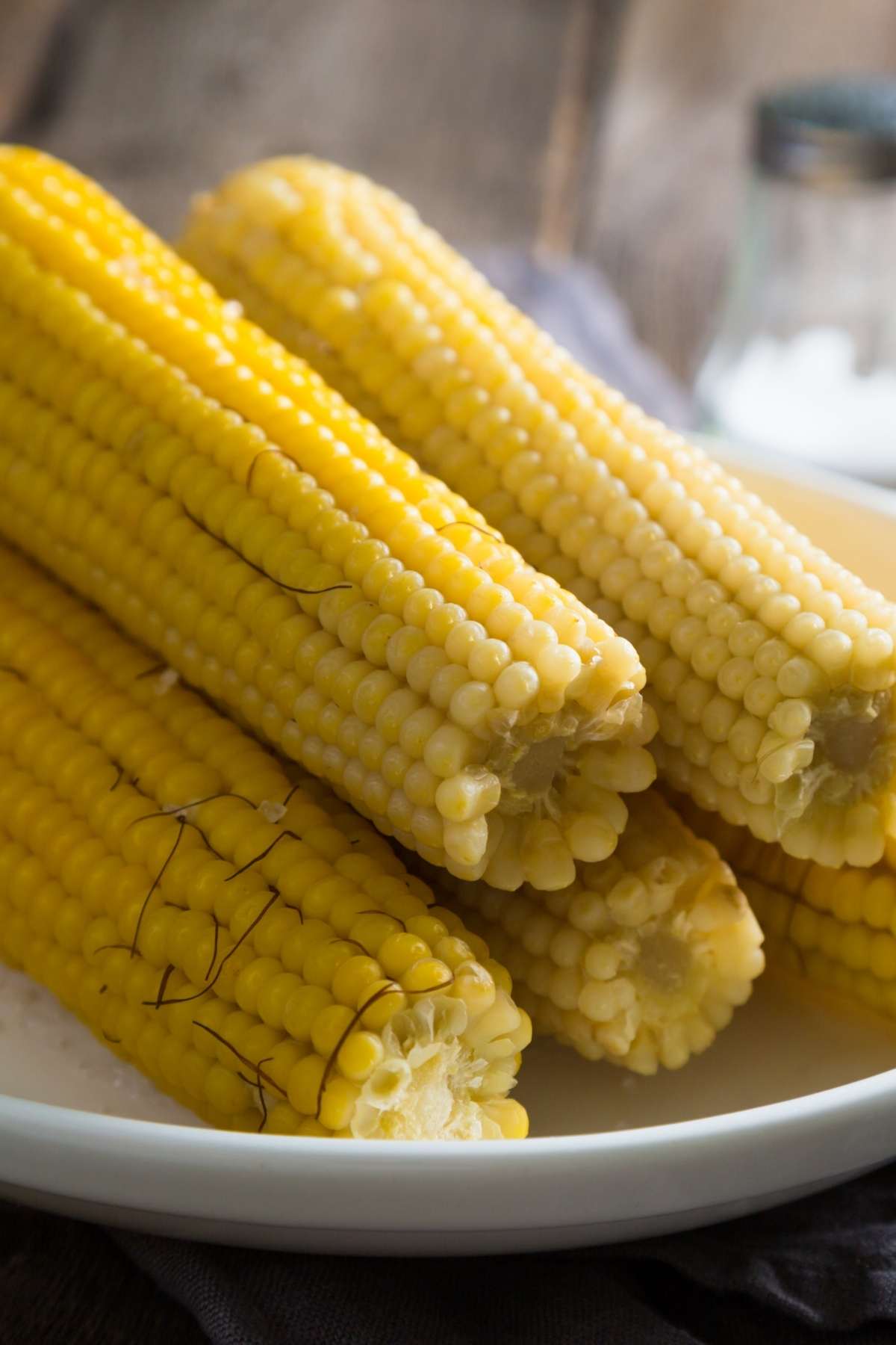 How to Make Cooler Corn - IzzyCooking