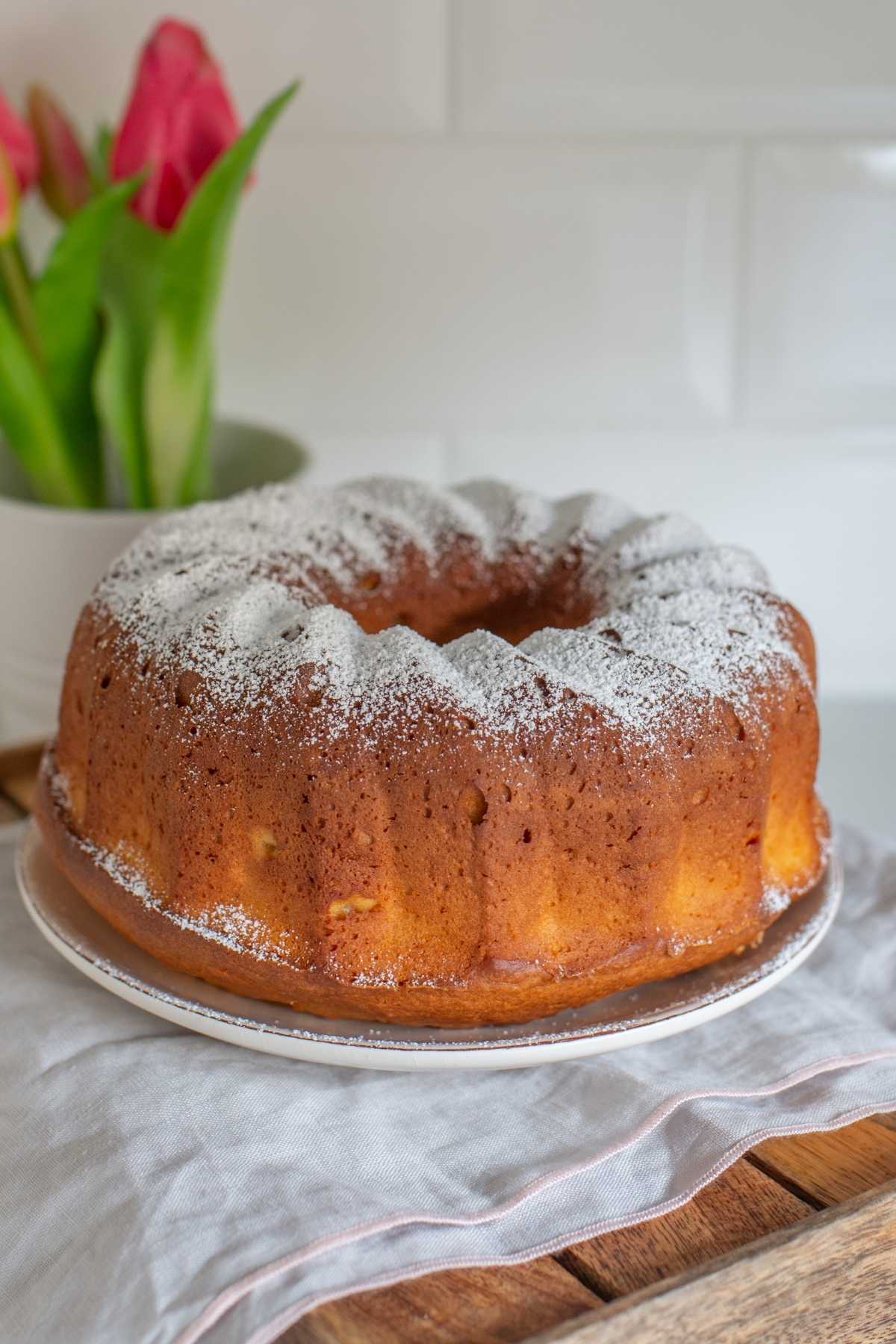 20+ Easy Buttermilk Dessert Recipes (Best Desserts with Buttermilk