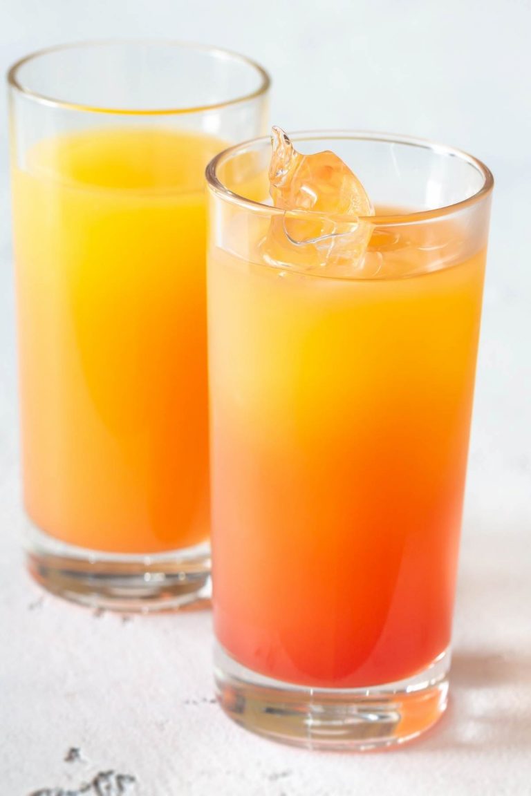 13 Best Pineapple Drinks IzzyCooking