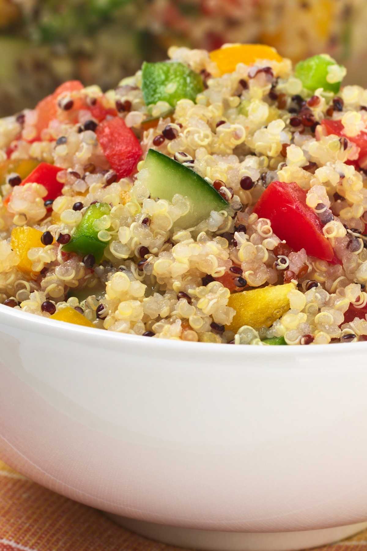 If you love fried rice, give this quinoa fried rice a try! It doesn’t contain any rice but it is full of healthy fiber and delicious flavors.
