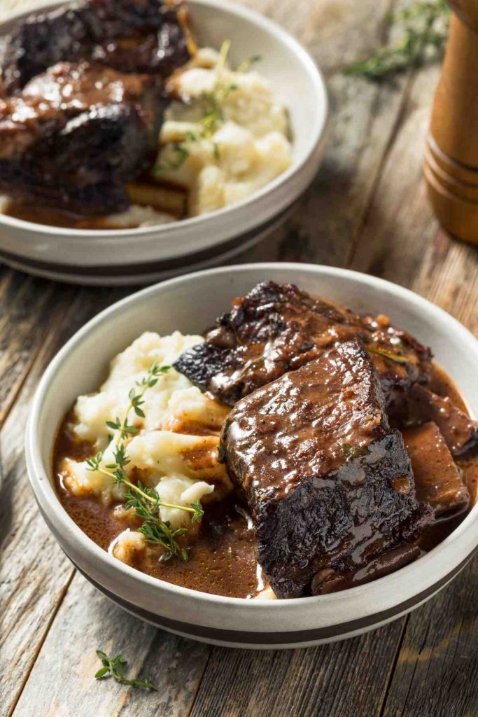 Slow Cooker Beef Short Ribs