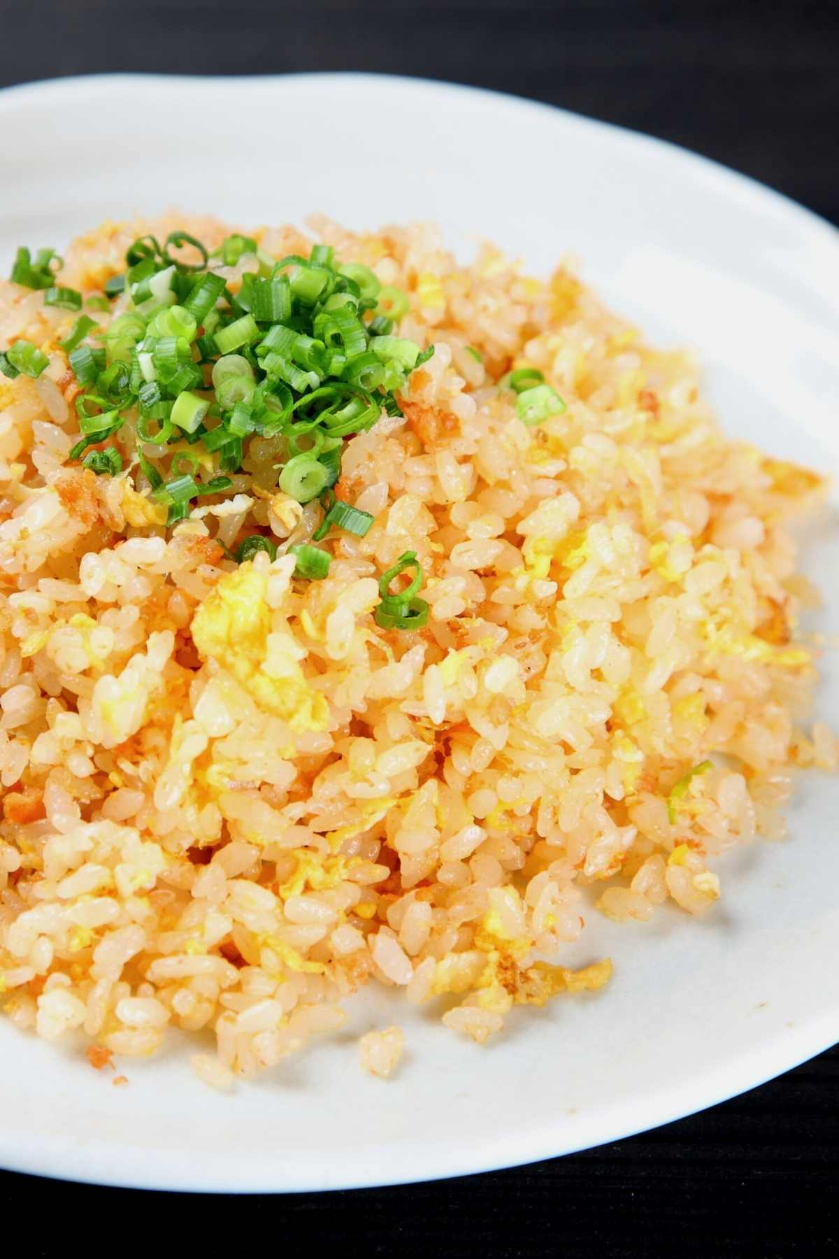 If you’ve ever eaten at a Japanese hibachi restaurant, you know the rice is incredibly tasty. This recipe for Hibachi Fried Rice is equally as good. It has everything you love including eggs, ginger, onions, rice, and seasonings.