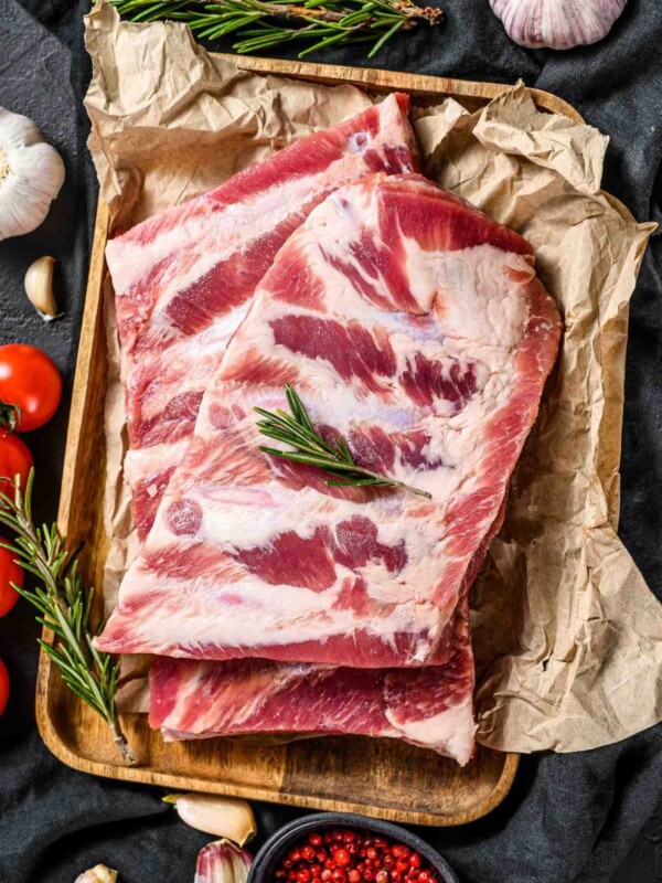 If you’re not familiar with baby back ribs, you might wonder if they’re pork or beef. In this article, we’ll cover the difference between baby back ribs, pork ribs, and beef ribs.