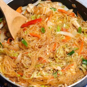 These stir-fried Bean Thread Noodles feature slices of savory chicken, crisp veggies, and tender noodles tossed in a flavorful sauce. It’s a delicious one-dish meal that is ready to eat in just 30 minutes.