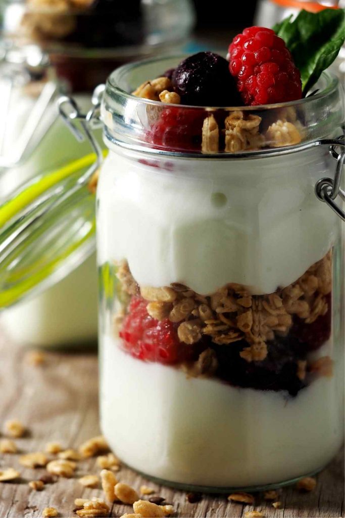 Healthy Meal Prep Yogurt Parfaits