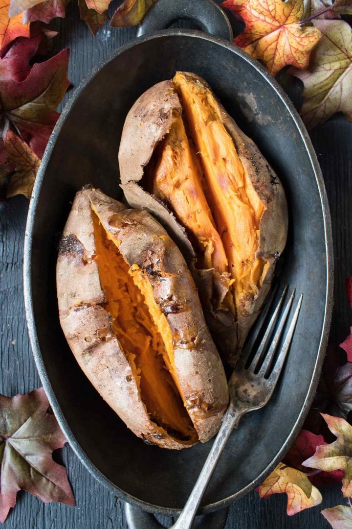 Microwave Sweet Potato - IzzyCooking