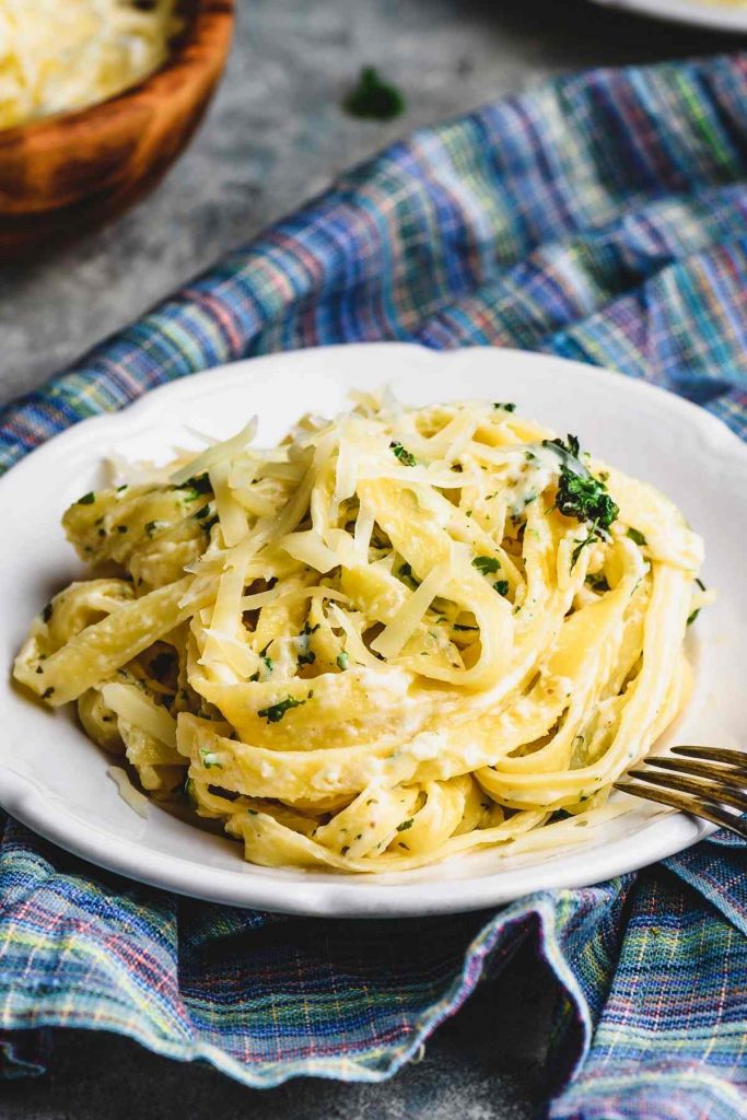 Easy Fettuccine Alfredo For One