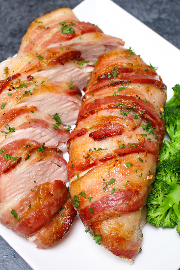 Slow Cooker Bacon Garlic Chicken Breast