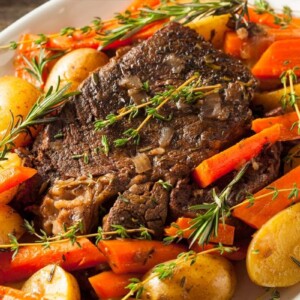 This Top Sirloin Roast is perfect for a Sunday dinner. It’s moist, tender, and loaded with delicious beefy flavors.