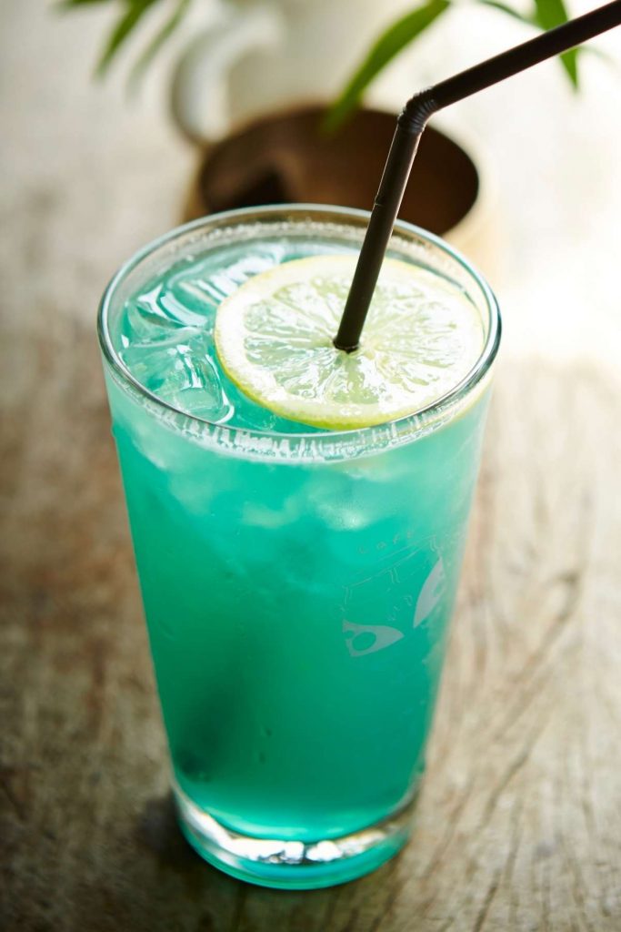 Blue Lemonade Cocktail