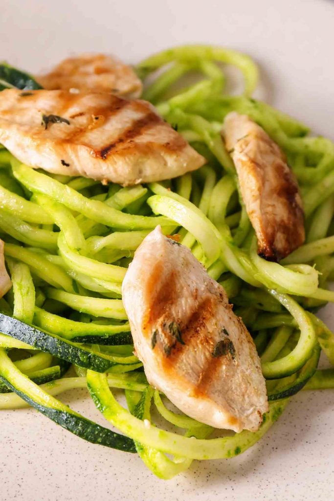 Garlic Chicken Zoodles