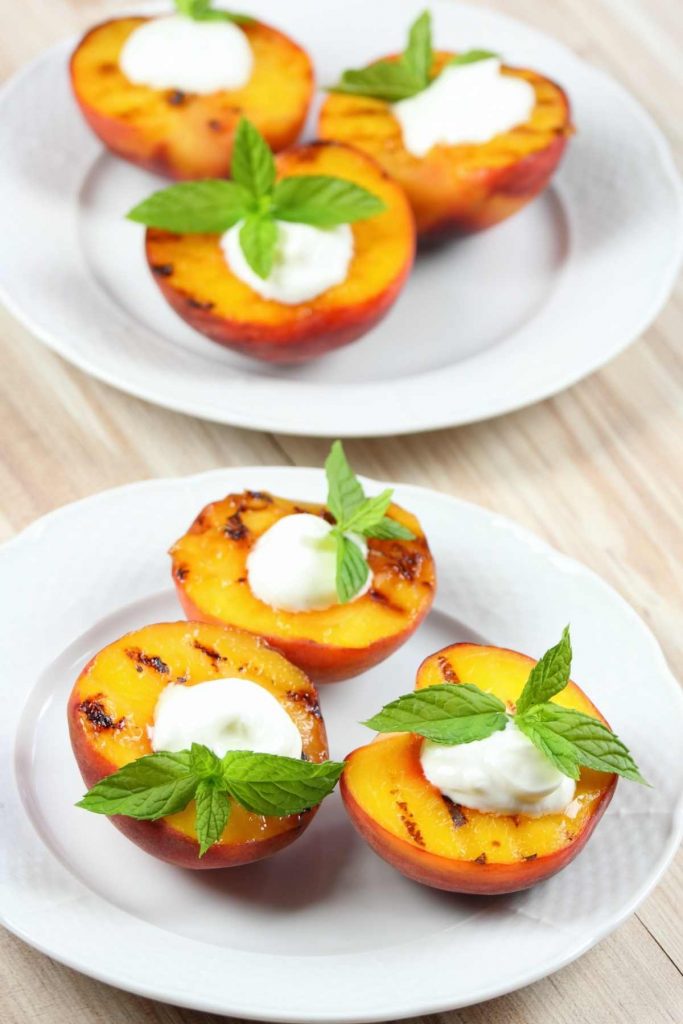 Grilled Peaches With Mascarpone