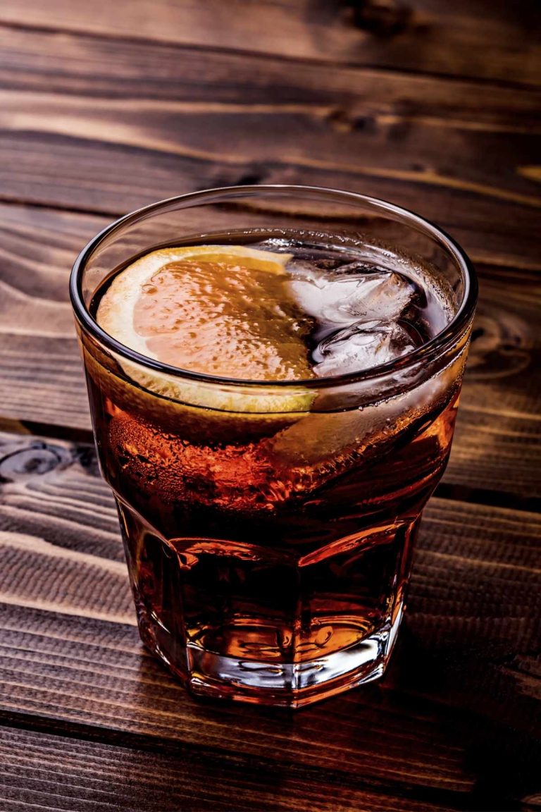 7 Best Hennessy Cocktails IzzyCooking