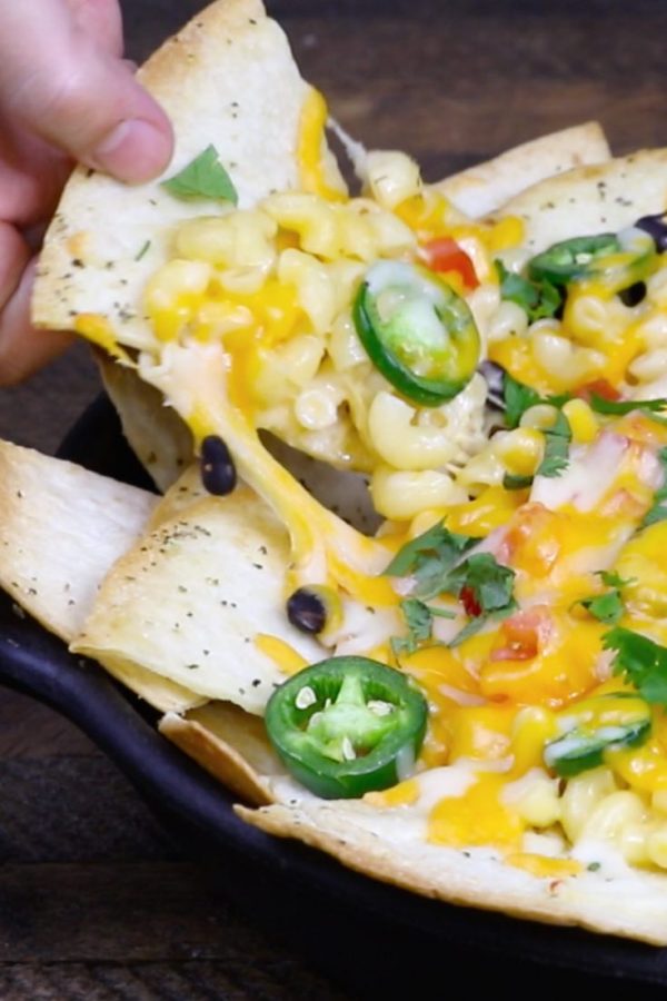 Mac And Cheese Nachos