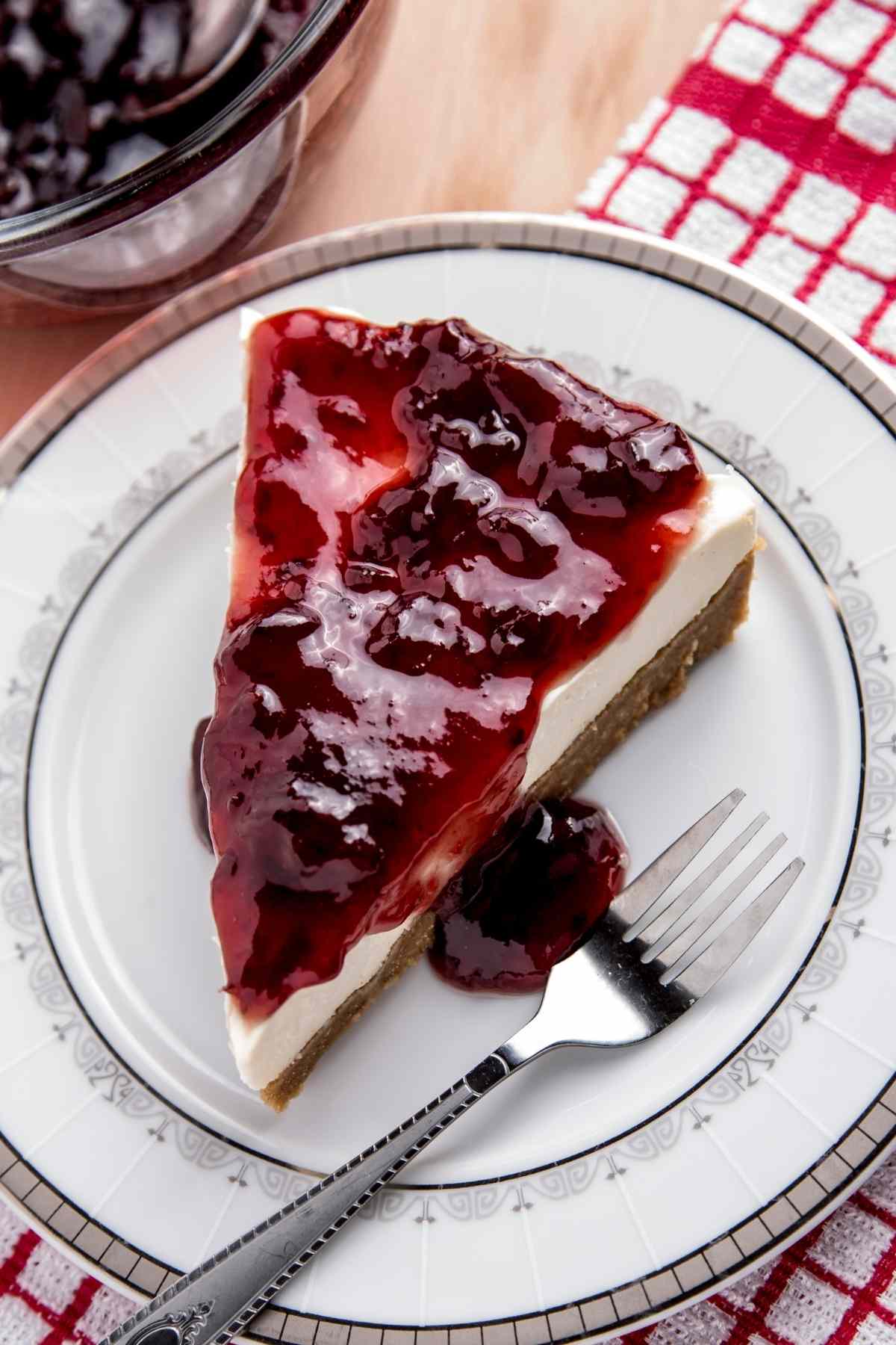 15 Easy Mascarpone Desserts Beyond Tiramisu - IzzyCooking