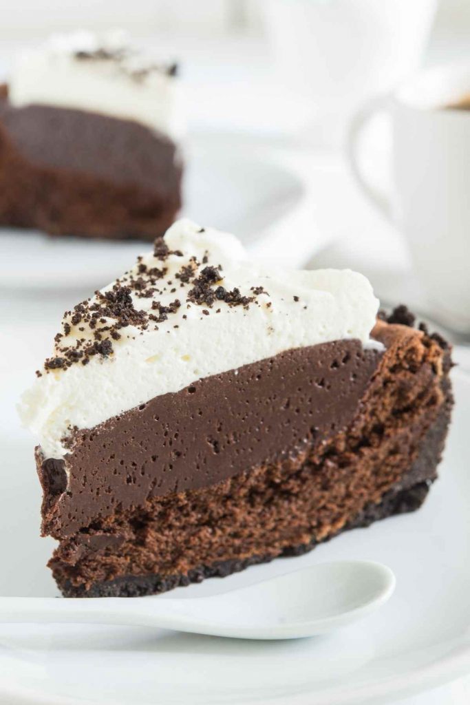 No Bake Chocolate Pie