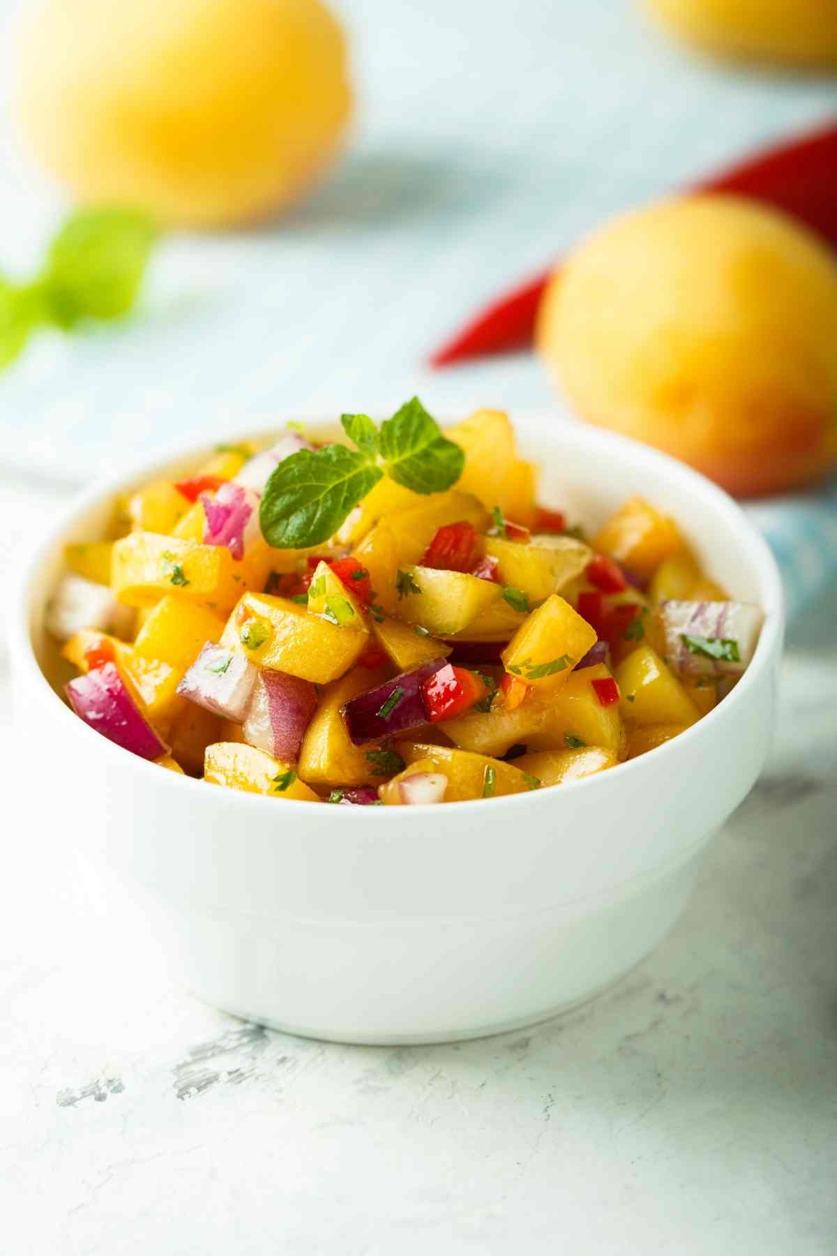 16 Best Peach Desserts That Are Easy to Make At Home - IzzyCooking