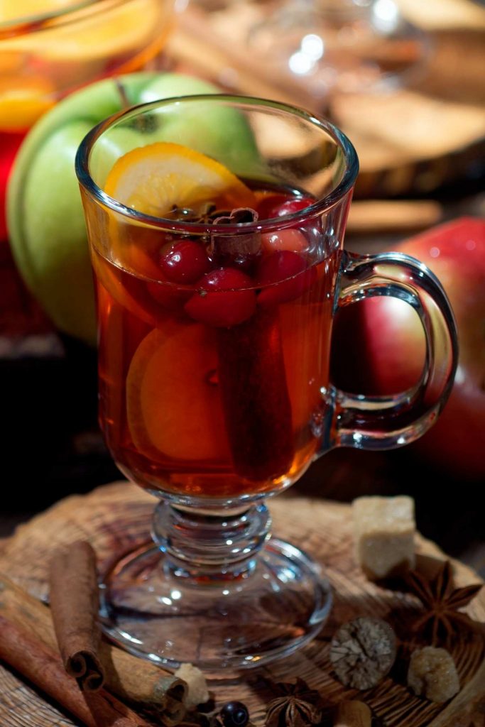 Quick 5-Minute Cranberry Ginger Ale Punch