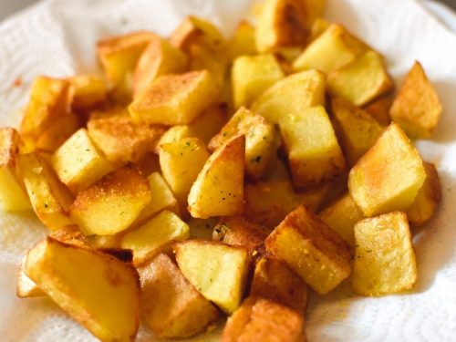 Roasted White Potatoes - IzzyCooking