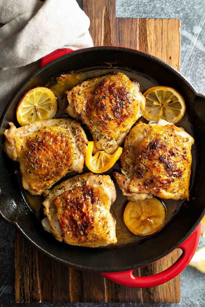 Skillet Lemon Dill Chicken Thighs