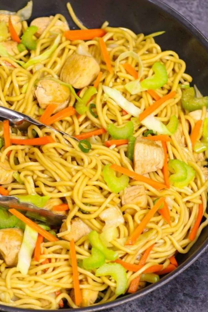 Chicken Lo Mein