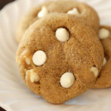 Made with fall ingredients like pumpkin, cinnamon, apple, maples, and more, autumn cookies are the perfect snack. Embrace the changing leaves and cold weather with some of these delicious, chewy, and decadent fall cookie recipes.