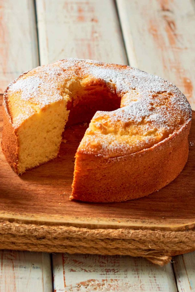 Ciambella (Italian Breakfast Cake)