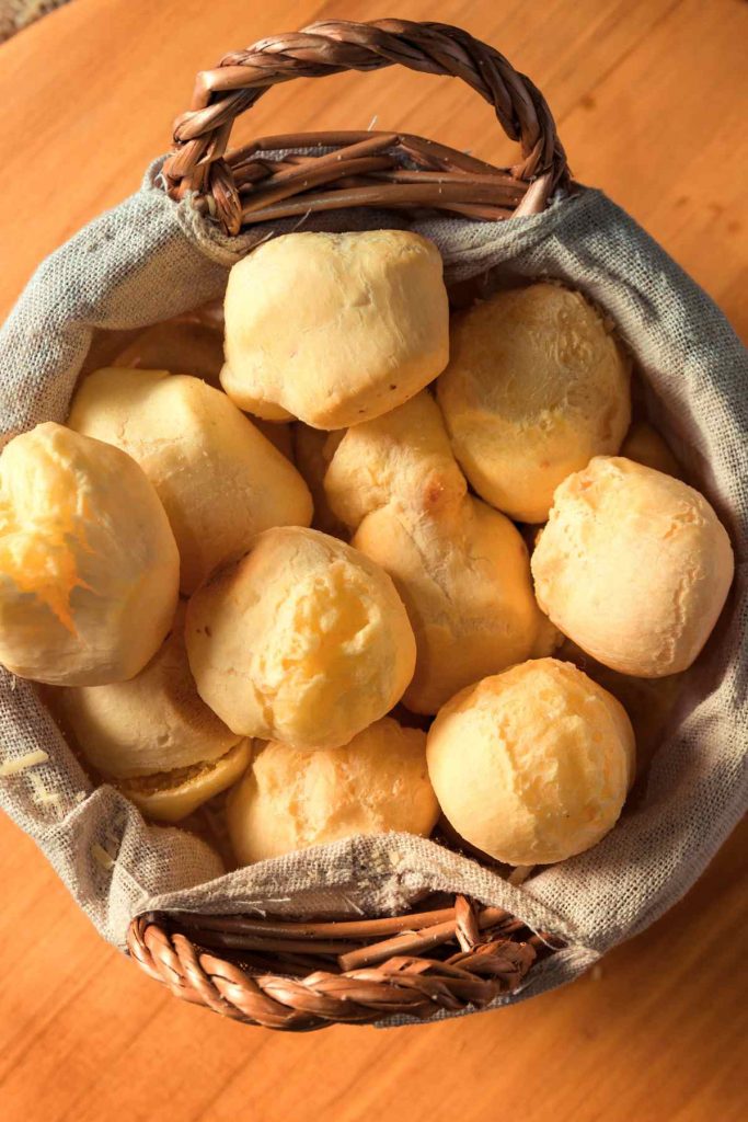 Easy Brazilian Cheese Bread (Pão De Queijo)