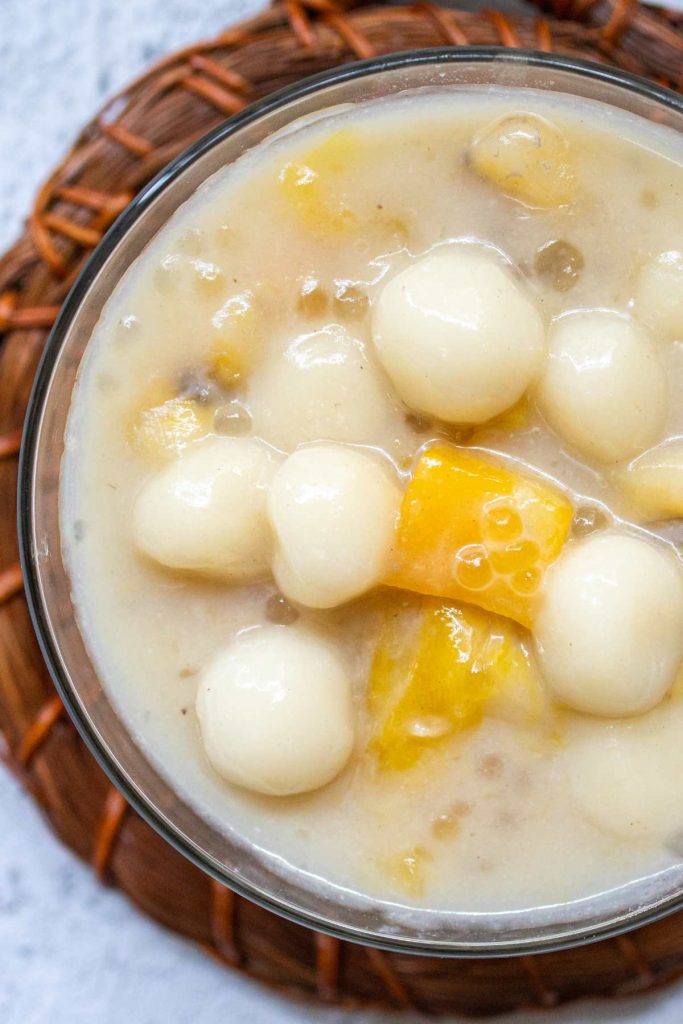 Vietnamese Rice Ball Dessert