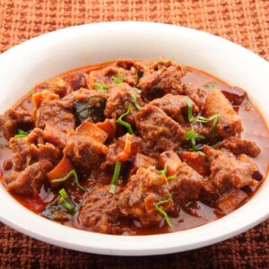 Here are some Goat Meat Recipes to expand your culinary repertoire! Goat meat has long been used in India and Africa for curry, stew, soup and served with rice. Find your favorite goat meat recipe in our hand-picked collection!