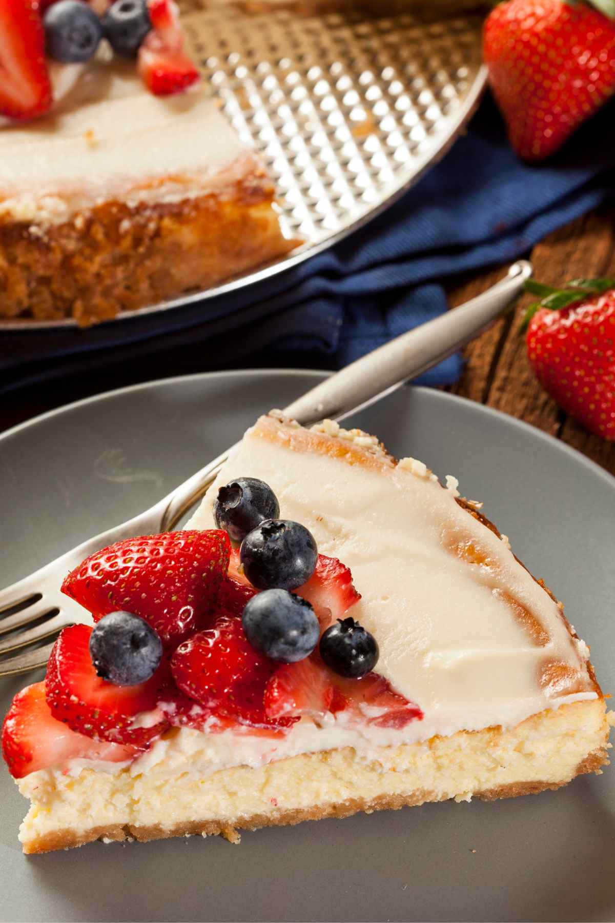 Is Sour Cream Keto Carbs, Total Carbs and Keto Sour Cream Recipes