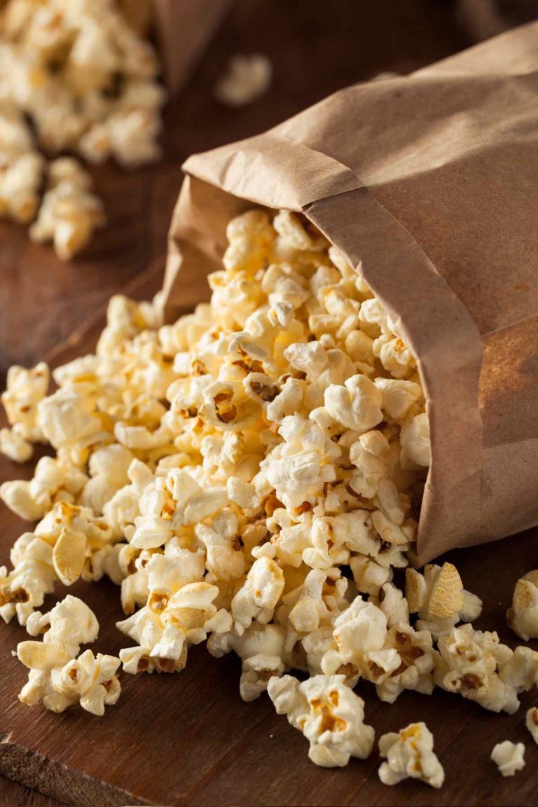Is Popcorn Keto and Carbs in Popcorn (+ Keto Popcorn Recipe) IzzyCooking