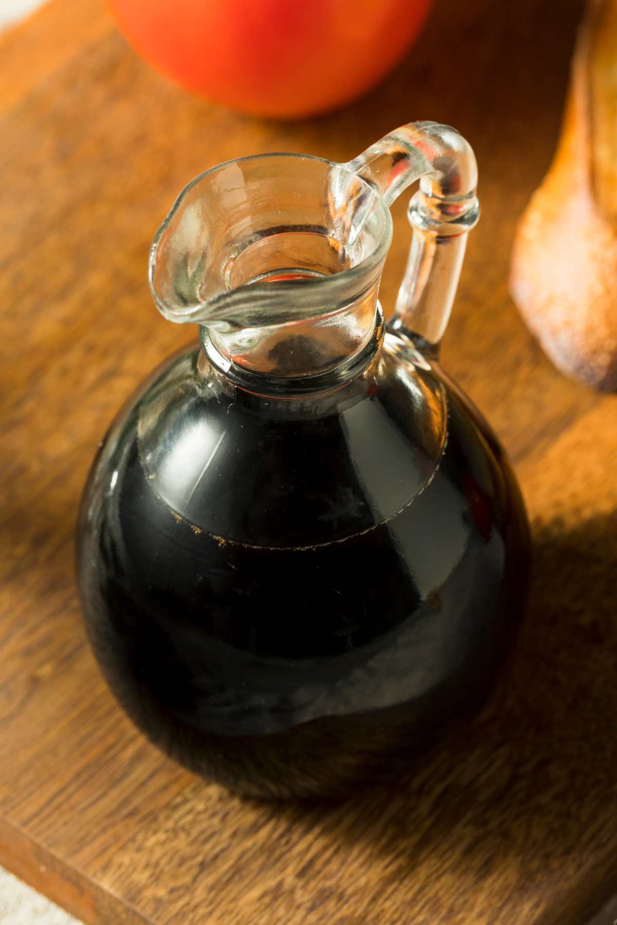 Is balsamic vinegar keto? How many carbs and net carbs are in balsamic vinegar? Many people following a ketogenic diet are wondering whether they can have certain condiments or dressings such as balsamic vinegar. In this post, we will discuss various aspects to help you determine whether you should include balsamic vinegar in your keto meals.